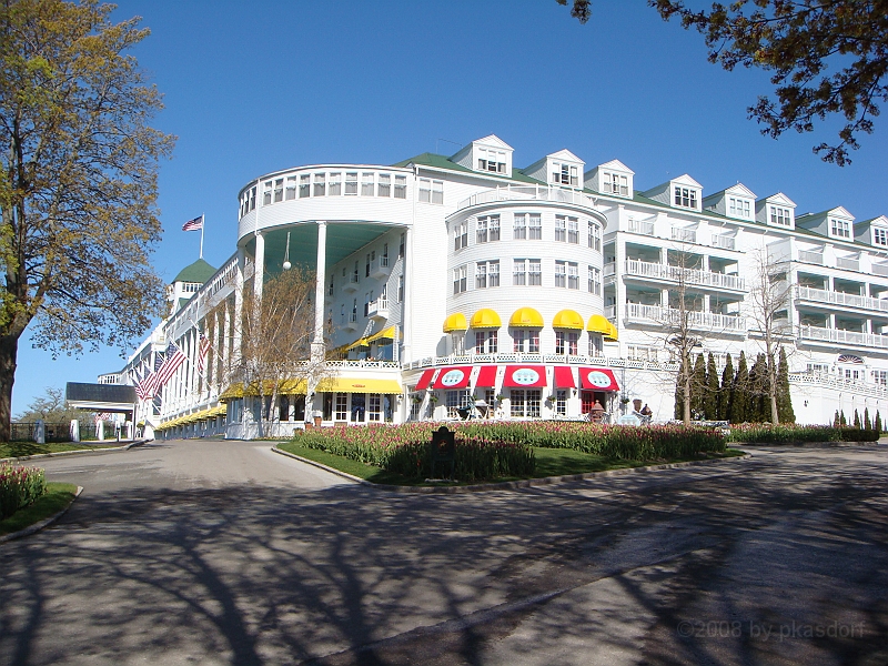 051 Memorial Day [2008 May 23].JPG - Scenes from Mackinac Island.